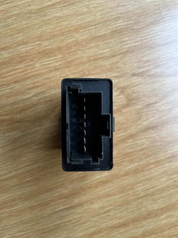 Mercedes W638 Vito Steuergerät Blinkermodul Relais 0165452332 - Elektroniskais vadības bloks (ECU) - Kravas automašīna: foto 3 Mercedes W638 Vito Steuergerät Blinkermodul Relais 0165452332 - Elektroniskais vadības bloks (ECU) - Kravas automašīna: foto 3