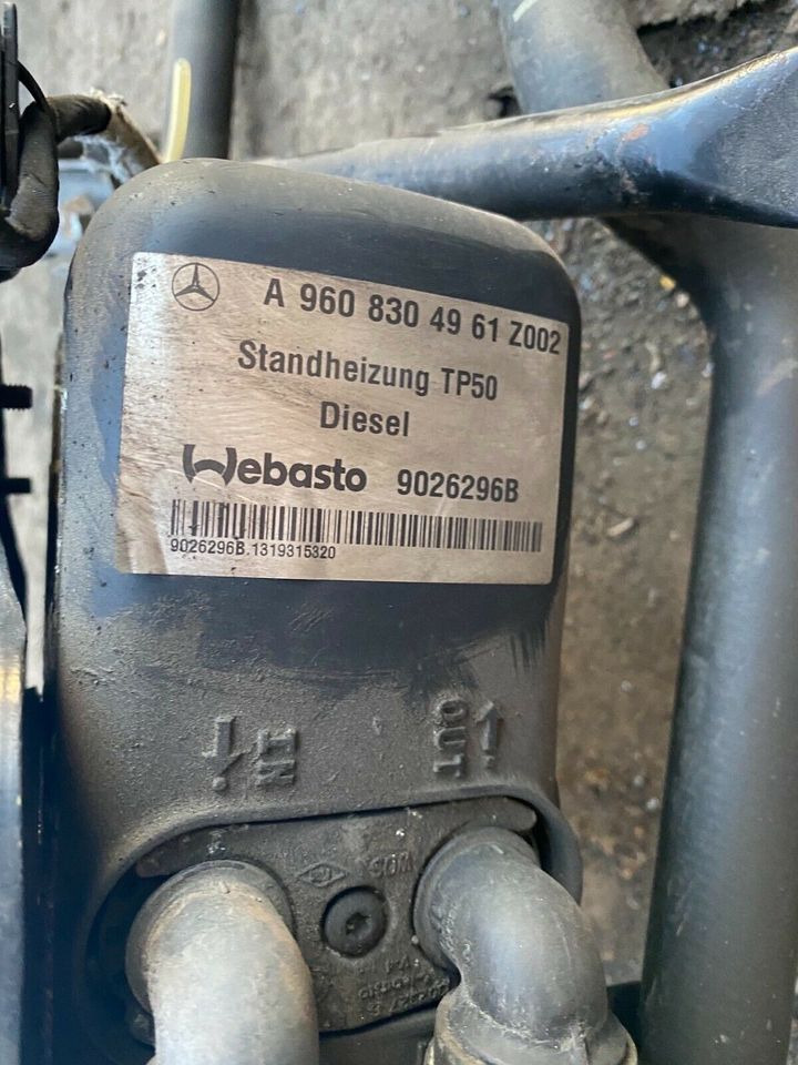Standheizung Mercedes Actros MP4 A9608304961 Webasto 9026296B - Apsilde/ Ventilācija - Kravas automašīna: foto 3 Standheizung Mercedes Actros MP4 A9608304961 Webasto 9026296B - Apsilde/ Ventilācija - Kravas automašīna: foto 3