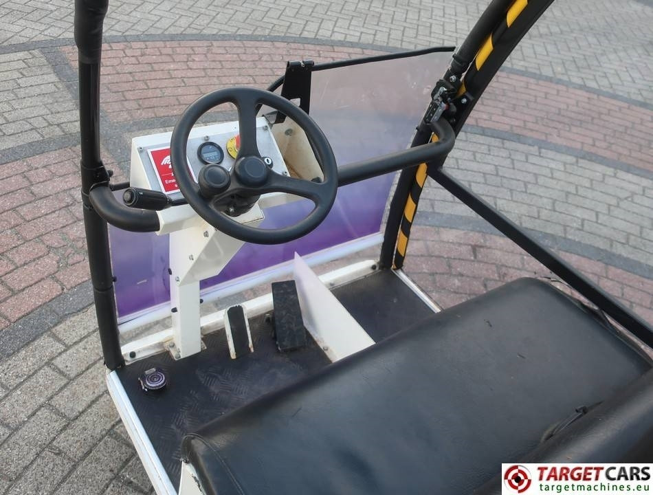 Bradshaw AV6AV ELECTRIC UTV RECREATIONAL 6-PERSONS VEHICLE - Golfa mašīna: foto 5 Bradshaw AV6AV ELECTRIC UTV RECREATIONAL 6-PERSONS VEHICLE - Golfa mašīna: foto 5