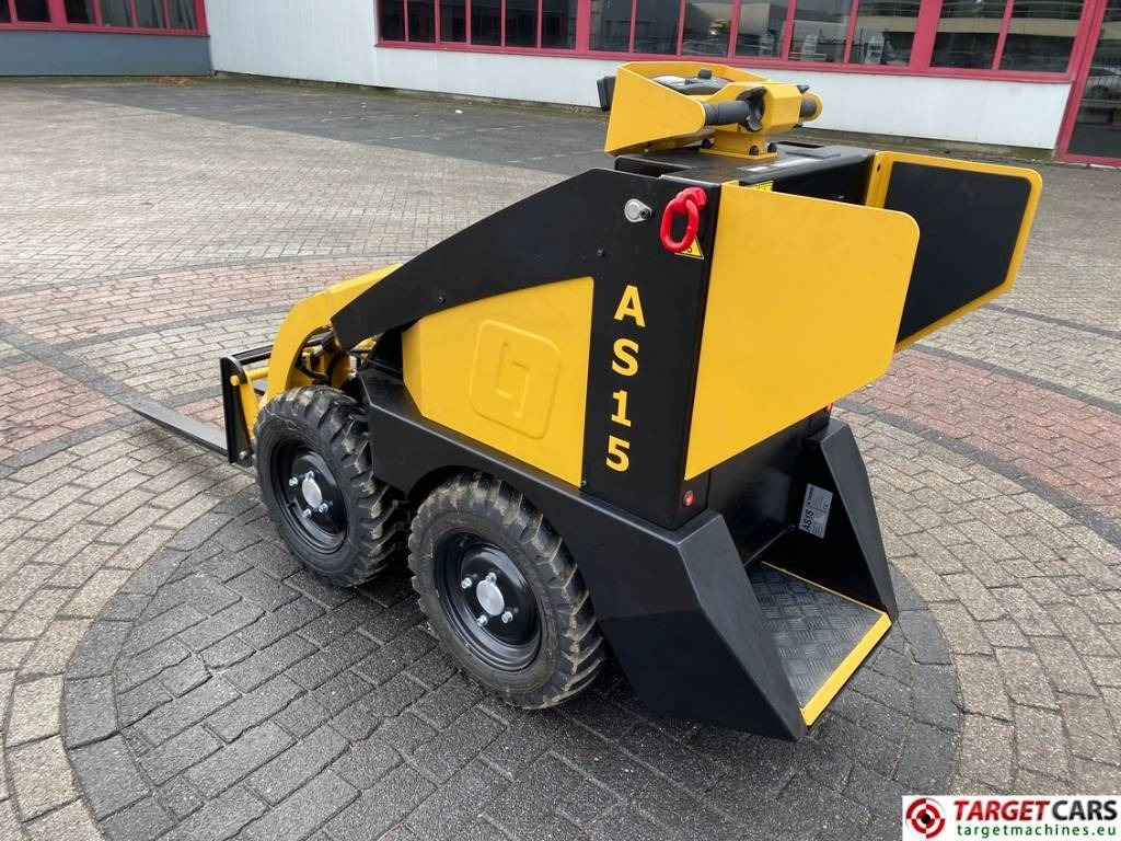 Conmeq AS15 Mini Skid Steer Electric Wheel Loader  - Kompaktiekrāvējs: foto 5 Conmeq AS15 Mini Skid Steer Electric Wheel Loader  - Kompaktiekrāvējs: foto 5