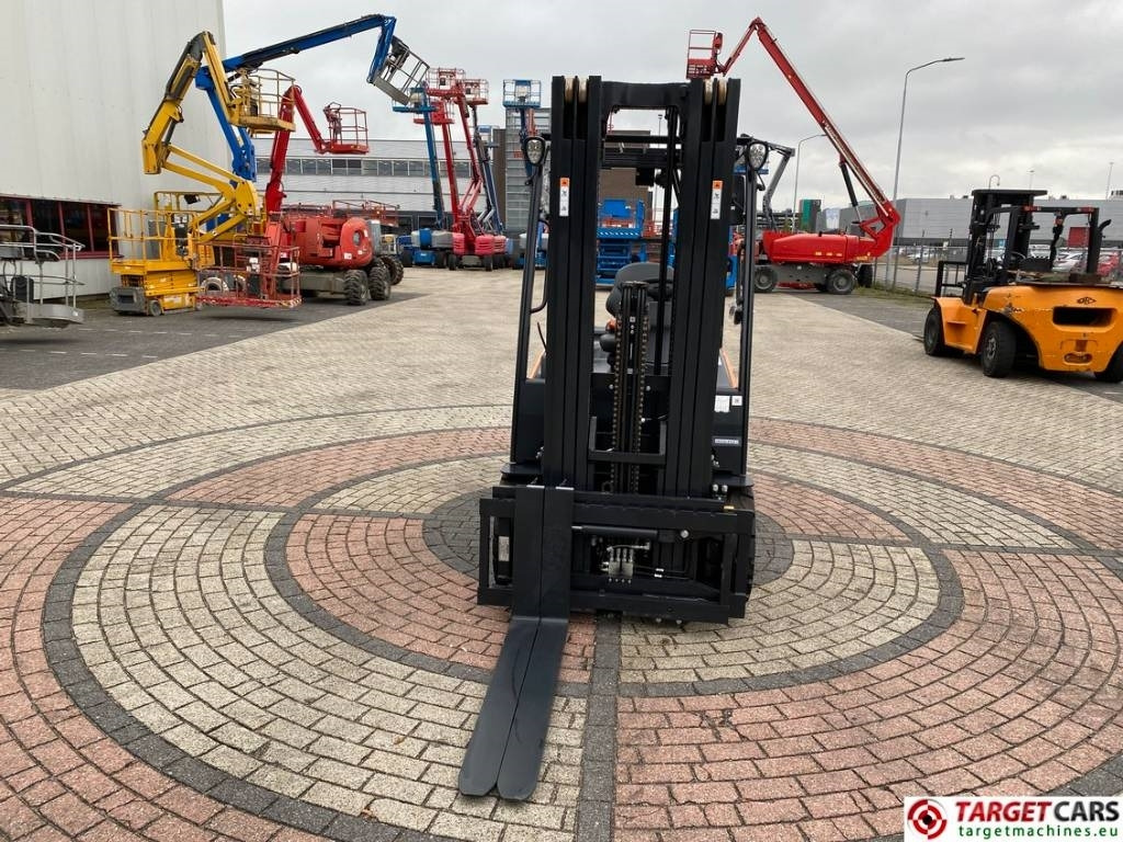 Doosan B35X-7 Plus Electric Forklift 3.5T Triplex-482cm - Elektroiekrāvējs: foto 2 Doosan B35X-7 Plus Electric Forklift 3.5T Triplex-482cm - Elektroiekrāvējs: foto 2
