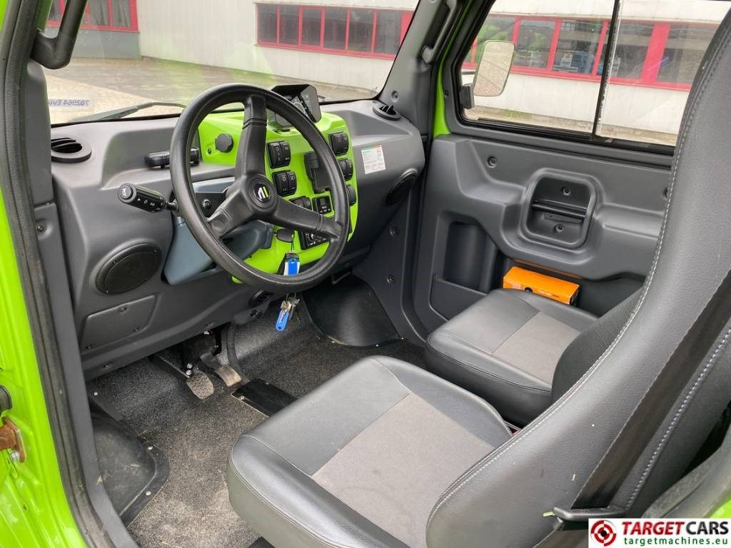 Kravas automašīna pašizgāzējs, Elektriskā komunālā automašīna Evum ACar Electric UTV 3-Way-Tipper Utility Vehicle: foto 6