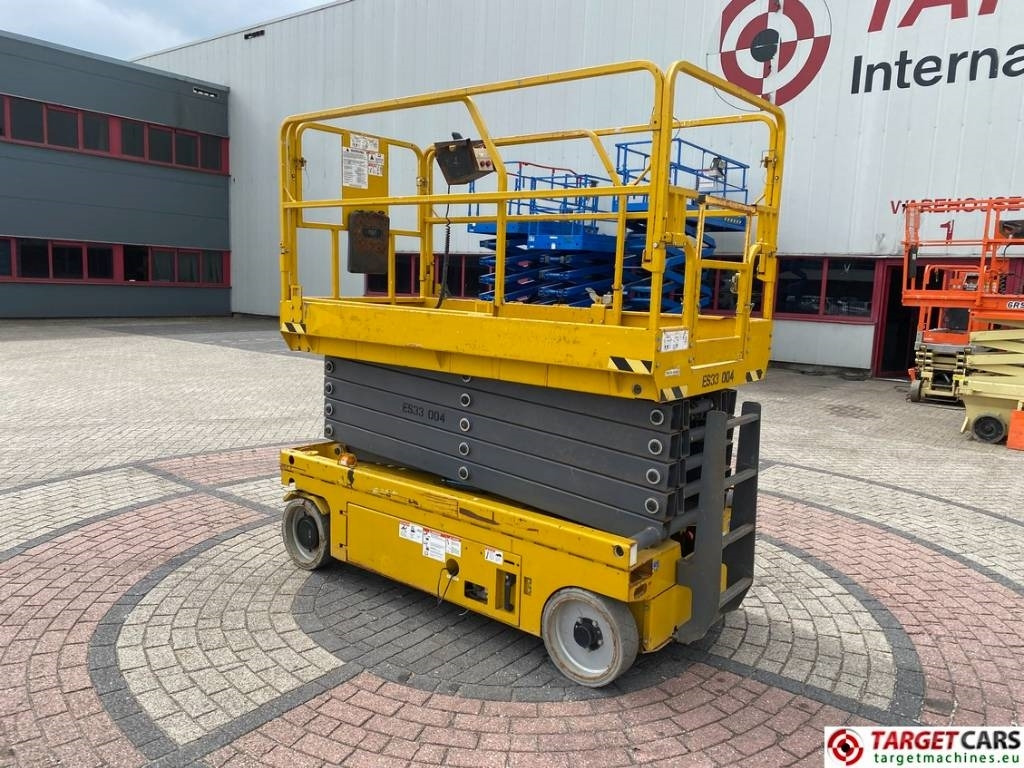 GMG 3346-ED Electric Scissor Work LIft 1200cm - Šķērveida pacēlājs: foto 4 GMG 3346-ED Electric Scissor Work LIft 1200cm - Šķērveida pacēlājs: foto 4