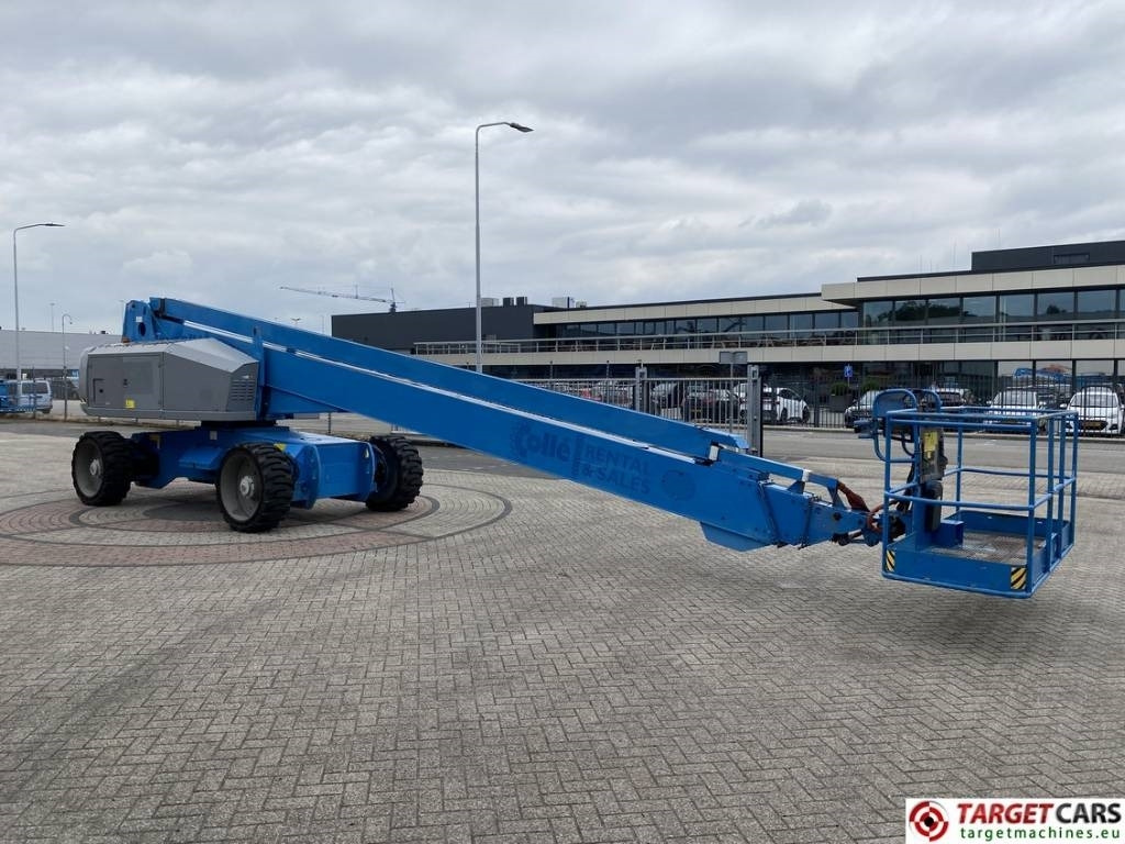 Genie S-100HD Articulated 4x4x4 Diesel Boom Lift 3248cm - Teleskopiskais pacēlājs: foto 2 Genie S-100HD Articulated 4x4x4 Diesel Boom Lift 3248cm - Teleskopiskais pacēlājs: foto 2