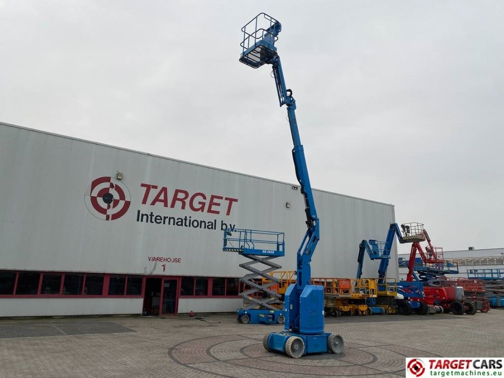 Genie Z-30/20N RJ Articulated Electric Boom Lift 1110cm - Izlices pacēlājs: foto 5 Genie Z-30/20N RJ Articulated Electric Boom Lift 1110cm - Izlices pacēlājs: foto 5