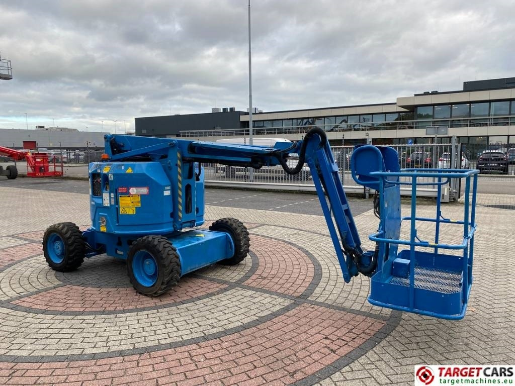 Genie Z-34/22 Articulated 4x4 Diesel Boom WorkLift 12.4M  - Izlices pacēlājs: foto 2 Genie Z-34/22 Articulated 4x4 Diesel Boom WorkLift 12.4M  - Izlices pacēlājs: foto 2