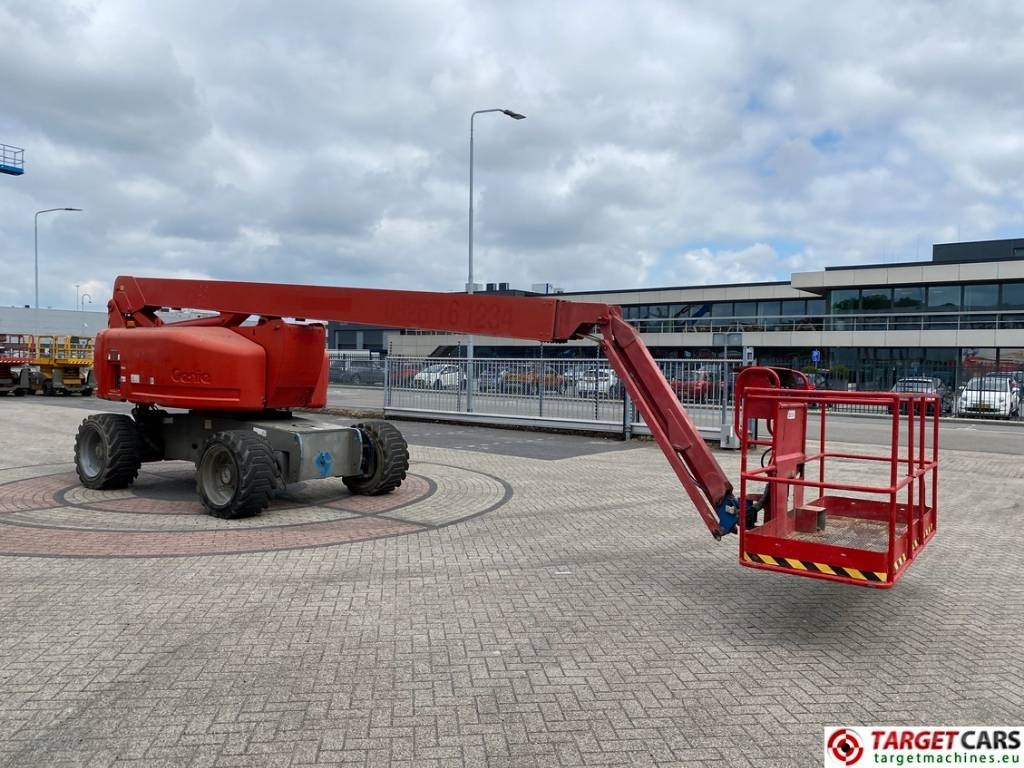 Genie Z-80/60 Articulated 4x4x4 Diesel Boom Lift 2577cm - Izlices pacēlājs: foto 2 Genie Z-80/60 Articulated 4x4x4 Diesel Boom Lift 2577cm - Izlices pacēlājs: foto 2
