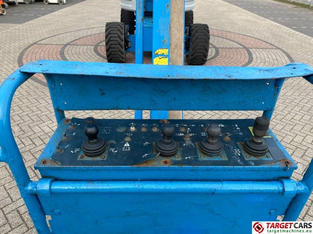 Izlices pacēlājs Genie Z-80/60 Articulated 4x4x4 Diesel Boom Lift 2577cm: foto 9 Izlices pacēlājs Genie Z-80/60 Articulated 4x4x4 Diesel Boom Lift 2577cm: foto 9