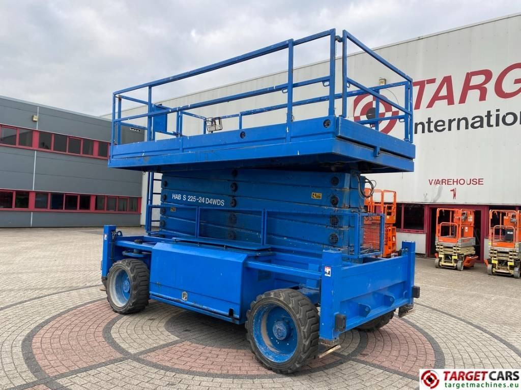 HAB S225-24D 4WDS Diesel 4x4 Scissor Work Lift 2250cm - Šķērveida pacēlājs: foto 4 HAB S225-24D 4WDS Diesel 4x4 Scissor Work Lift 2250cm - Šķērveida pacēlājs: foto 4