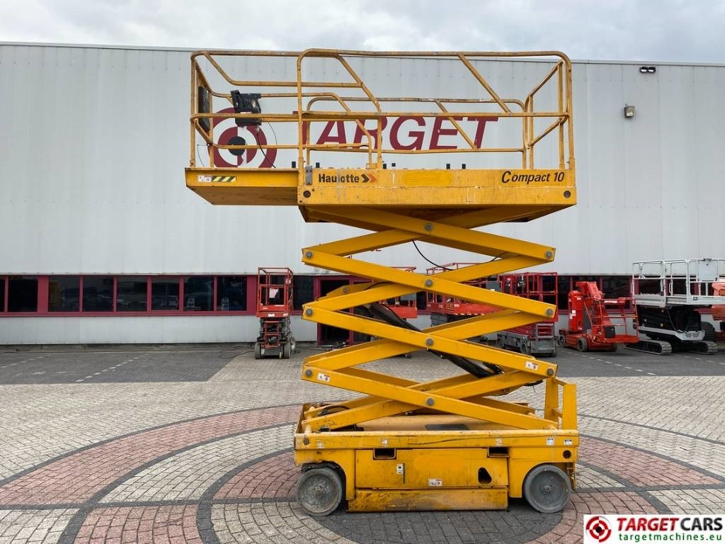 Haulotte Compact 10 Electric Scissor Work Lift 1015cm  - Šķērveida pacēlājs: foto 5 Haulotte Compact 10 Electric Scissor Work Lift 1015cm  - Šķērveida pacēlājs: foto 5