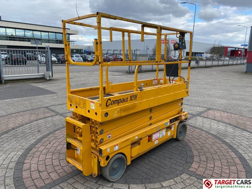 Haulotte Compact 10N Electric Scissor Work Lift 1000cm - Šķērveida pacēlājs: foto 3 Haulotte Compact 10N Electric Scissor Work Lift 1000cm - Šķērveida pacēlājs: foto 3