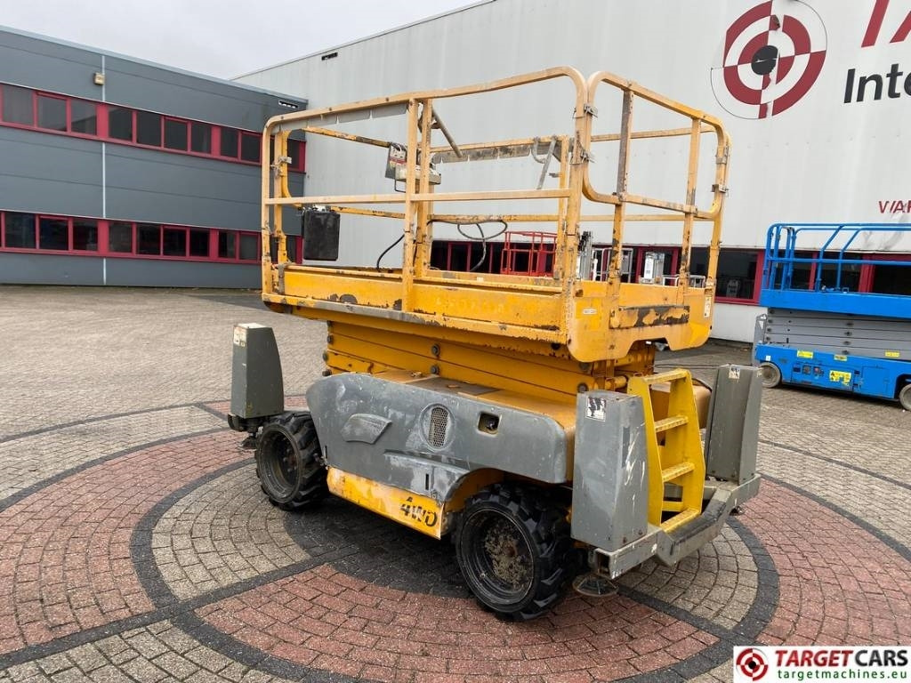 Haulotte Compact 12DX Diesel 4x4 Scissor Work Lift 1206cm - Šķērveida pacēlājs: foto 4 Haulotte Compact 12DX Diesel 4x4 Scissor Work Lift 1206cm - Šķērveida pacēlājs: foto 4