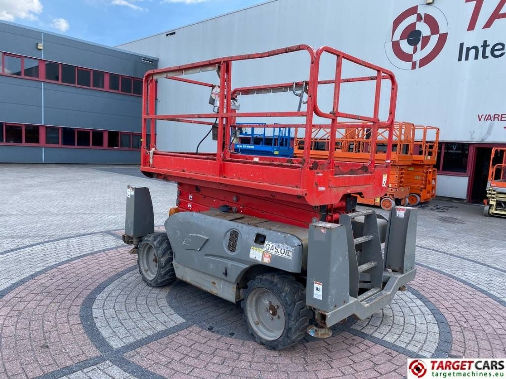 Haulotte Compact 12DX Diesel 4x4 Scissor Work Lift 1206cm - Šķērveida pacēlājs: foto 4 Haulotte Compact 12DX Diesel 4x4 Scissor Work Lift 1206cm - Šķērveida pacēlājs: foto 4