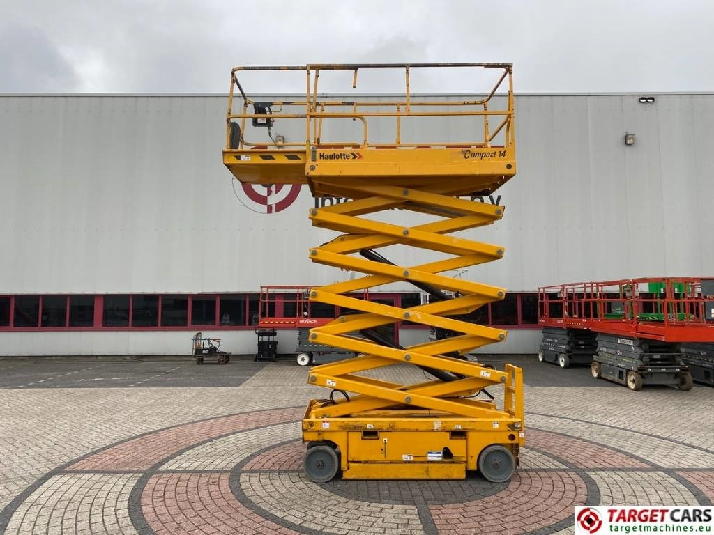 Haulotte Compact 14 Electric Scissor Work Lift 1385cm  - Šķērveida pacēlājs: foto 5 Haulotte Compact 14 Electric Scissor Work Lift 1385cm  - Šķērveida pacēlājs: foto 5