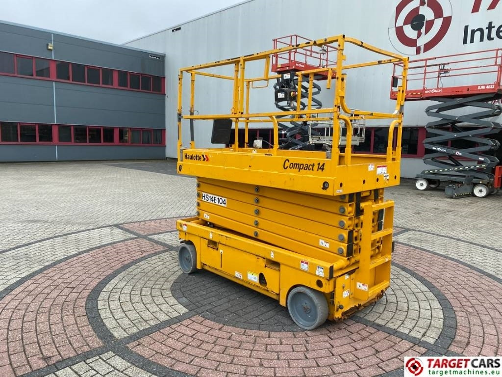 Haulotte Compact 14 Electric Scissor Work lift 1385cm  - Šķērveida pacēlājs: foto 4 Haulotte Compact 14 Electric Scissor Work lift 1385cm  - Šķērveida pacēlājs: foto 4