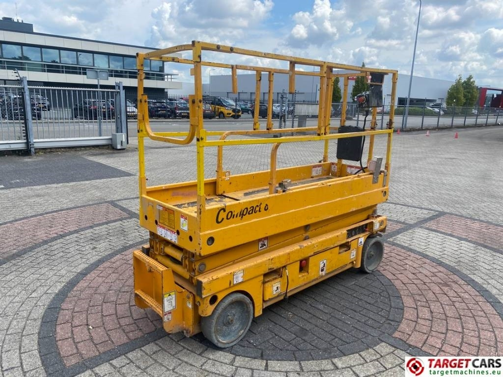 Haulotte Compact 8 Electric Scissor Work Lift 818cm - Šķērveida pacēlājs: foto 3 Haulotte Compact 8 Electric Scissor Work Lift 818cm - Šķērveida pacēlājs: foto 3
