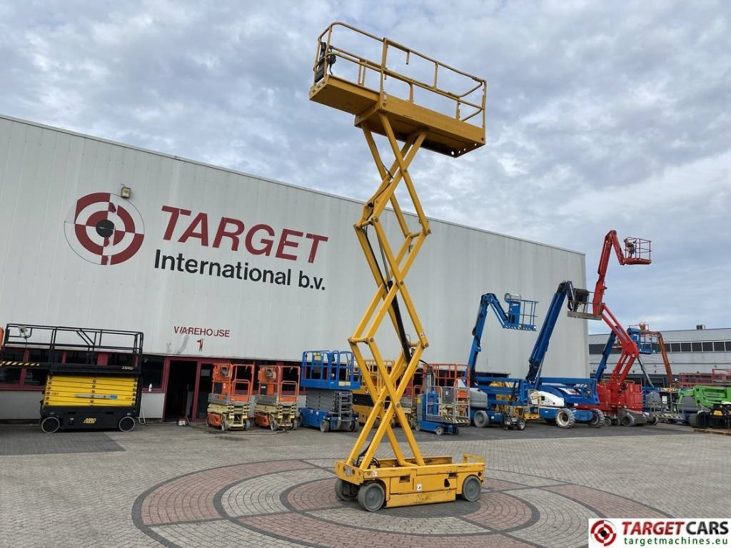 Šķērveida pacēlājs Haulotte Compact 8 Electric Scissor Work Lift 818cm: foto 6