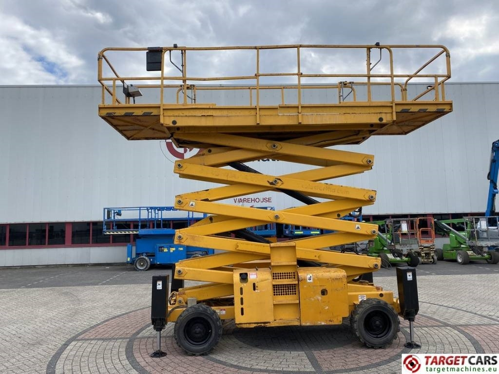 Haulotte H18SXNT Diesel H18SX 4x4 Scissor Work Lift 1800cm - Šķērveida pacēlājs: foto 5 Haulotte H18SXNT Diesel H18SX 4x4 Scissor Work Lift 1800cm - Šķērveida pacēlājs: foto 5