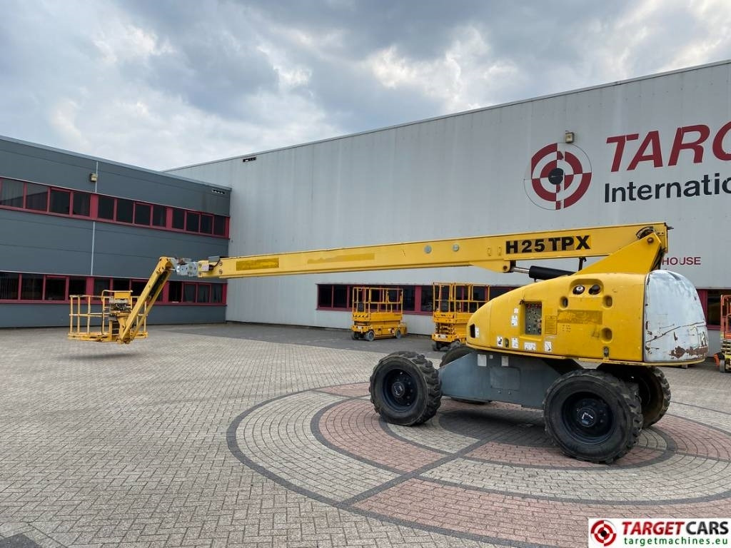 Haulotte H25TPX Telescopic 4x4 Diesel Boom Work Lift 2530cm - Teleskopiskais pacēlājs: foto 4 Haulotte H25TPX Telescopic 4x4 Diesel Boom Work Lift 2530cm - Teleskopiskais pacēlājs: foto 4