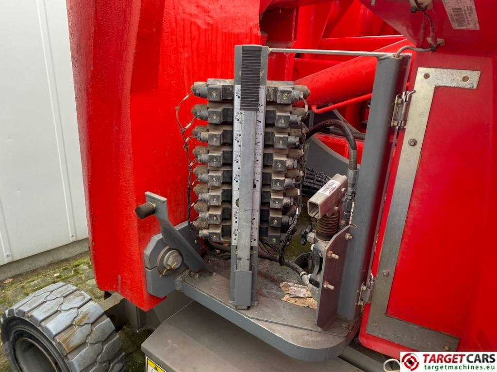 Izlices pacēlājs Haulotte HA15IP Electric Articulated Boom Work Lift 1500cm: foto 12 Izlices pacēlājs Haulotte HA15IP Electric Articulated Boom Work Lift 1500cm: foto 12