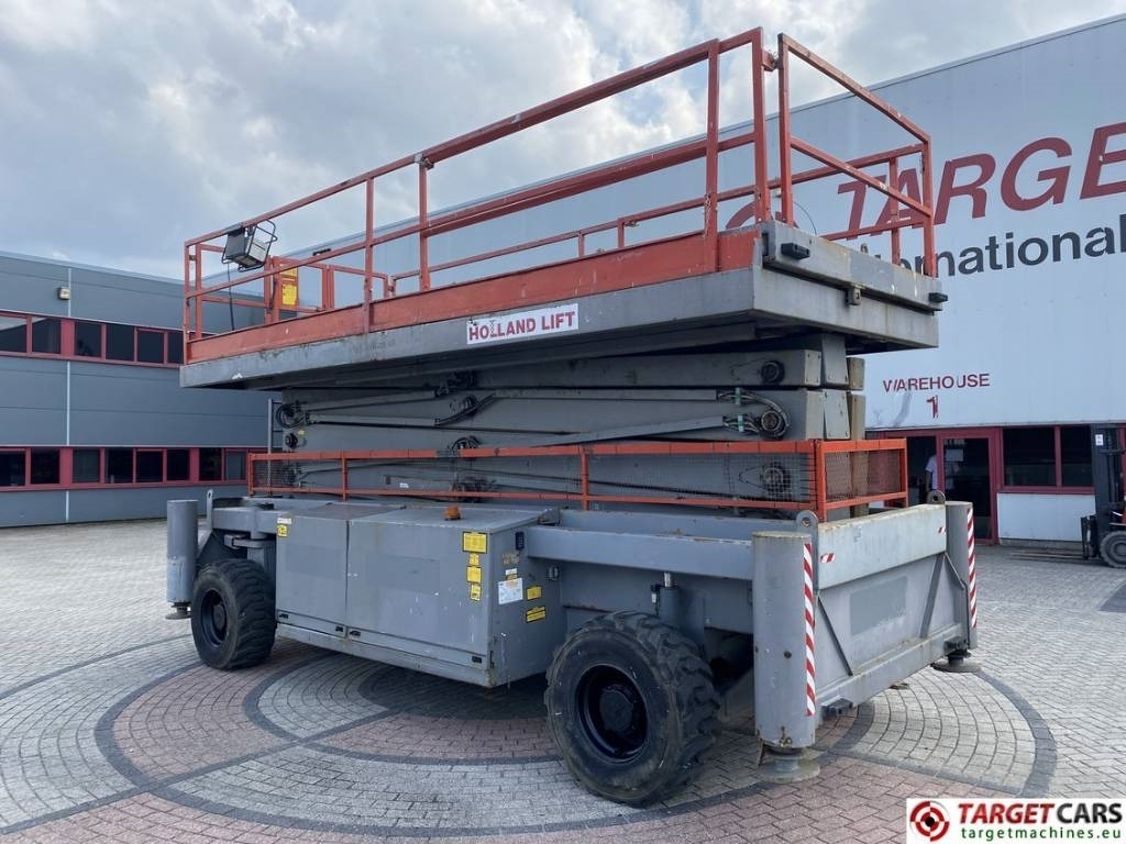 Holland Lift Combistar M-250DL27 diesel scissor worklift 27.20M - Šķērveida pacēlājs: foto 4 Holland Lift Combistar M-250DL27 diesel scissor worklift 27.20M - Šķērveida pacēlājs: foto 4