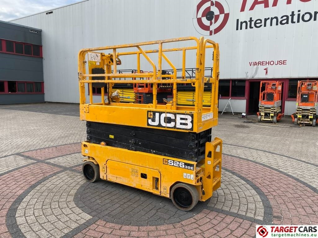 JCB S2632E Electric Scissor Work Lift 1010cm - Šķērveida pacēlājs: foto 4 JCB S2632E Electric Scissor Work Lift 1010cm - Šķērveida pacēlājs: foto 4
