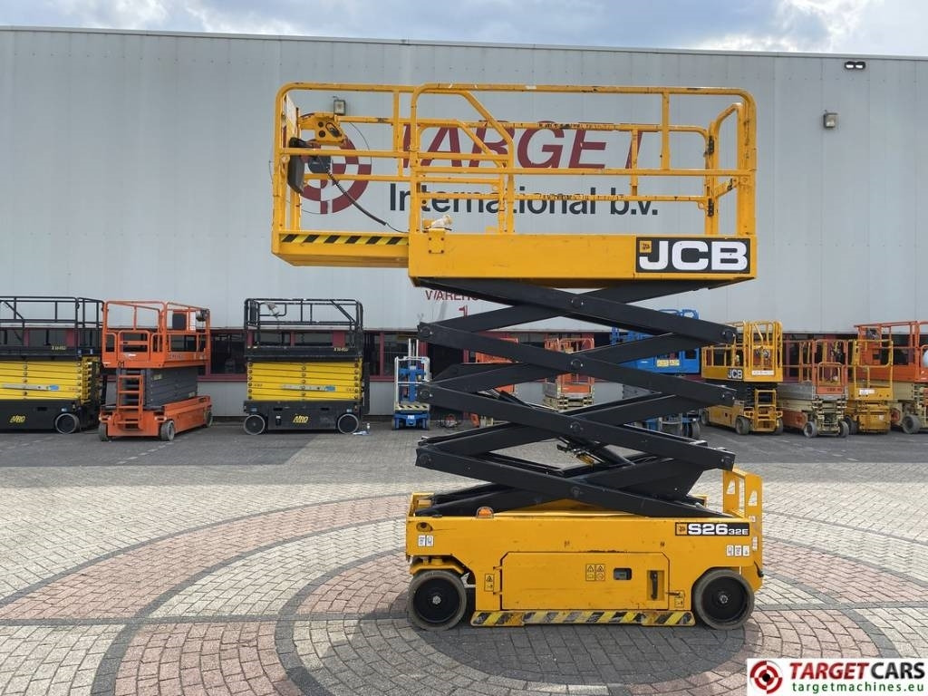 JCB S2632E Electric Scissor Work Lift 1010cm - Šķērveida pacēlājs: foto 5 JCB S2632E Electric Scissor Work Lift 1010cm - Šķērveida pacēlājs: foto 5