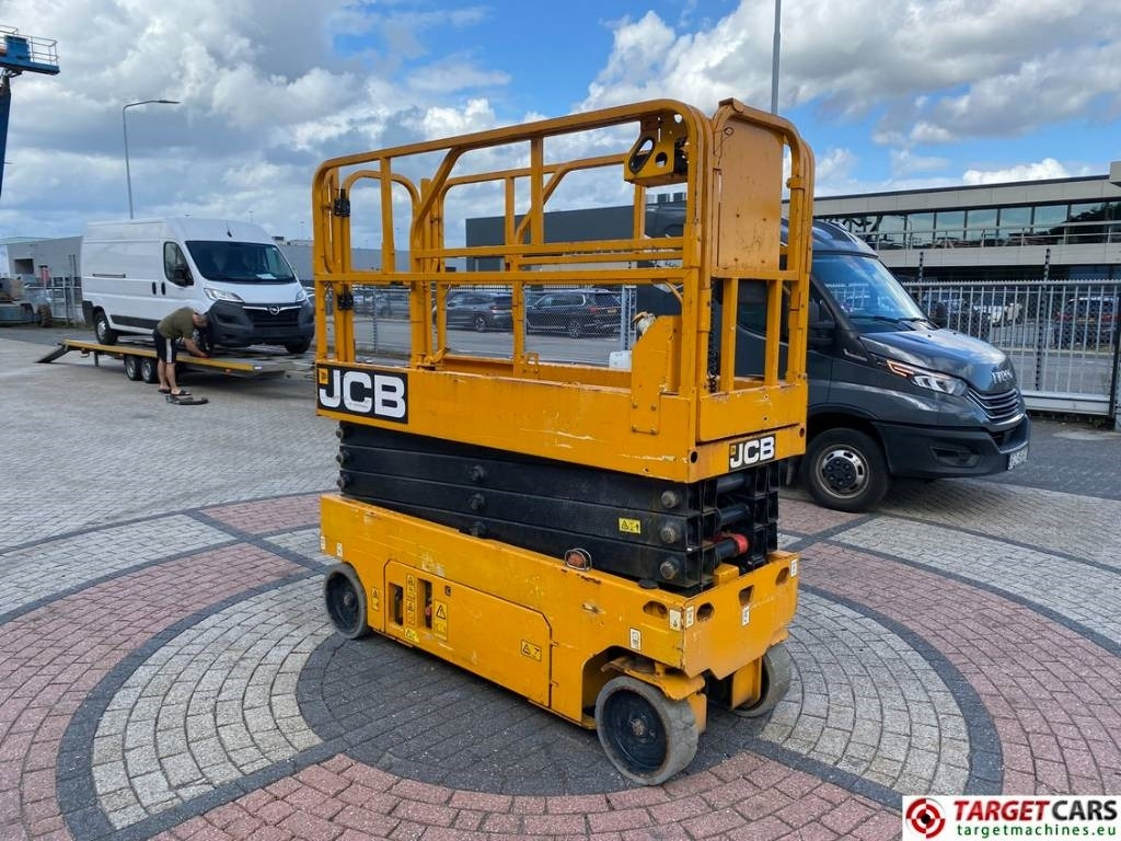 JCB S2632E Electric Scissor Work Lift 1010cm - Šķērveida pacēlājs: foto 2 JCB S2632E Electric Scissor Work Lift 1010cm - Šķērveida pacēlājs: foto 2