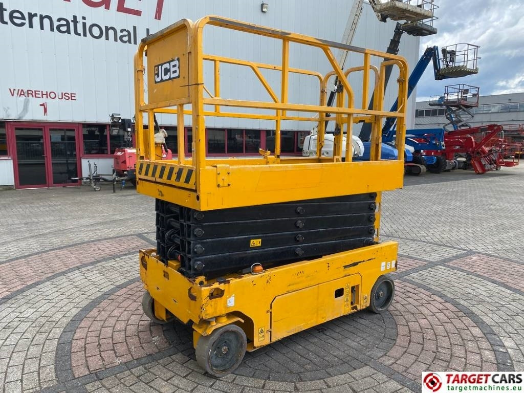 JCB S3246E Electric Scissor Work Lift 1200cm - Šķērveida pacēlājs: foto 1 JCB S3246E Electric Scissor Work Lift 1200cm - Šķērveida pacēlājs: foto 1