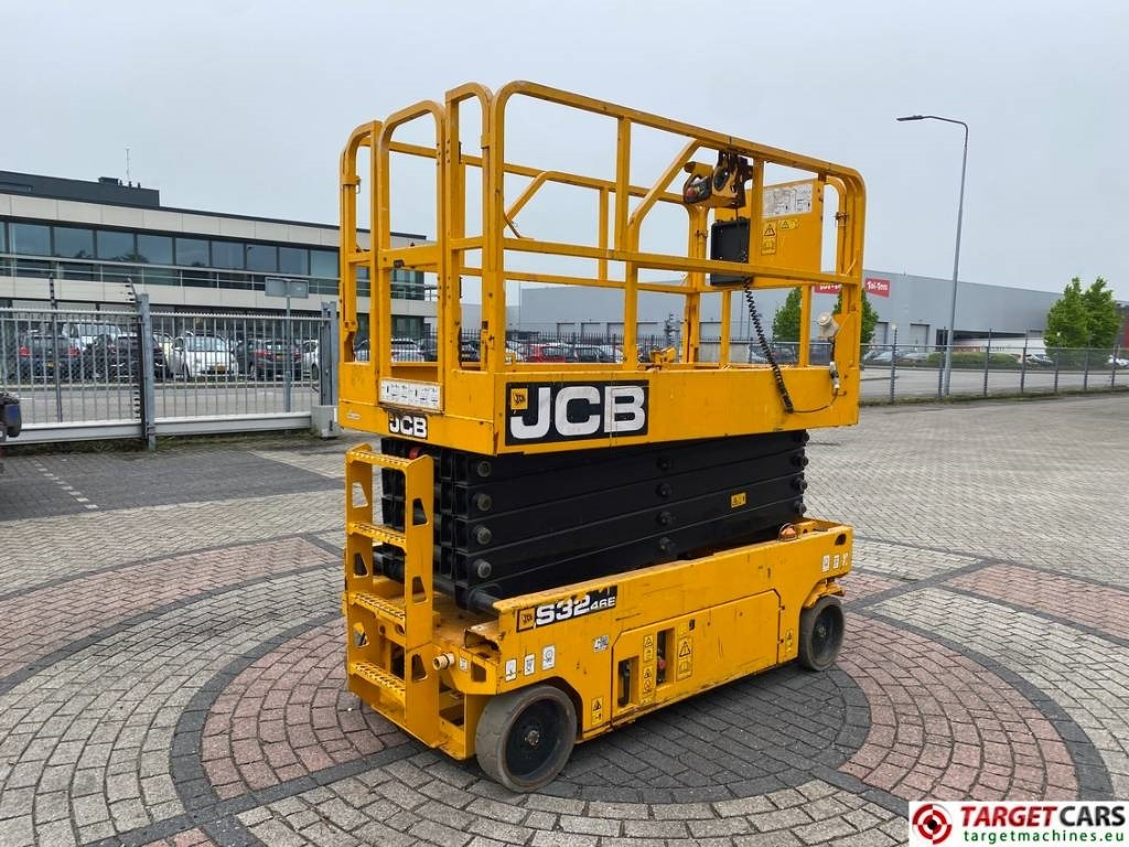JCB S3246E Electric Scissor Work Lift 1200cm - Šķērveida pacēlājs: foto 3 JCB S3246E Electric Scissor Work Lift 1200cm - Šķērveida pacēlājs: foto 3