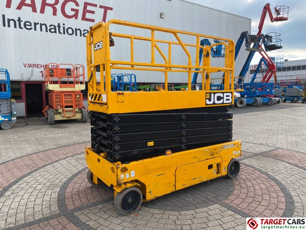 JCB S4550E Electric Scissor Work Lift 1580cm - Šķērveida pacēlājs: foto 1 JCB S4550E Electric Scissor Work Lift 1580cm - Šķērveida pacēlājs: foto 1