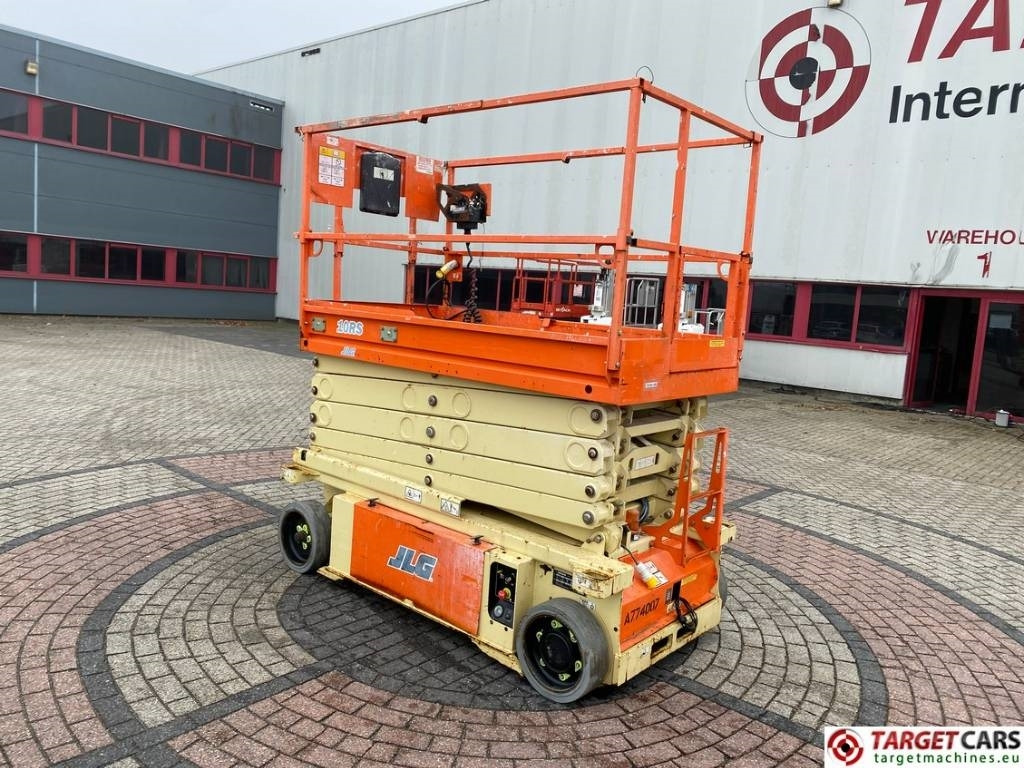 JLG 10RS Electric Scissor Work Lift 1175cm - Šķērveida pacēlājs: foto 4 JLG 10RS Electric Scissor Work Lift 1175cm - Šķērveida pacēlājs: foto 4