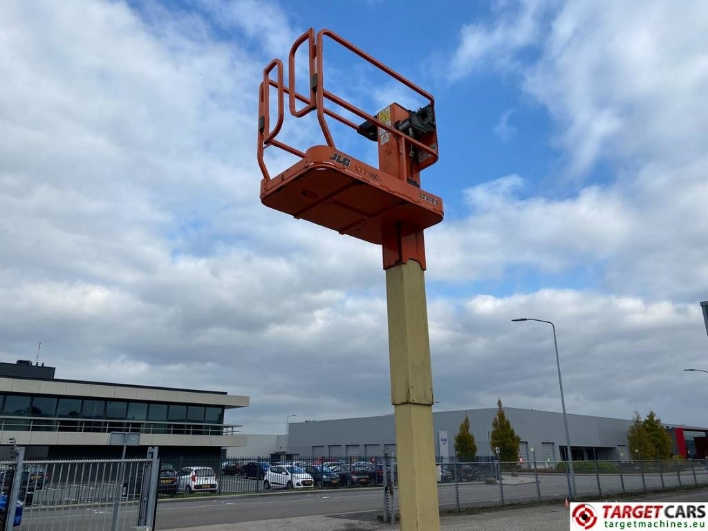 Torņa pacēlājs JLG 1230ES Electric Vertical Mast Work Lift 566cm: foto 27