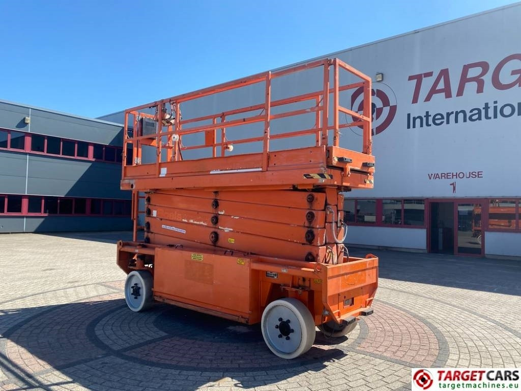 JLG 153-12 Liftlux Electric Scissor Work Lift 1730cm - Šķērveida pacēlājs: foto 4 JLG 153-12 Liftlux Electric Scissor Work Lift 1730cm - Šķērveida pacēlājs: foto 4