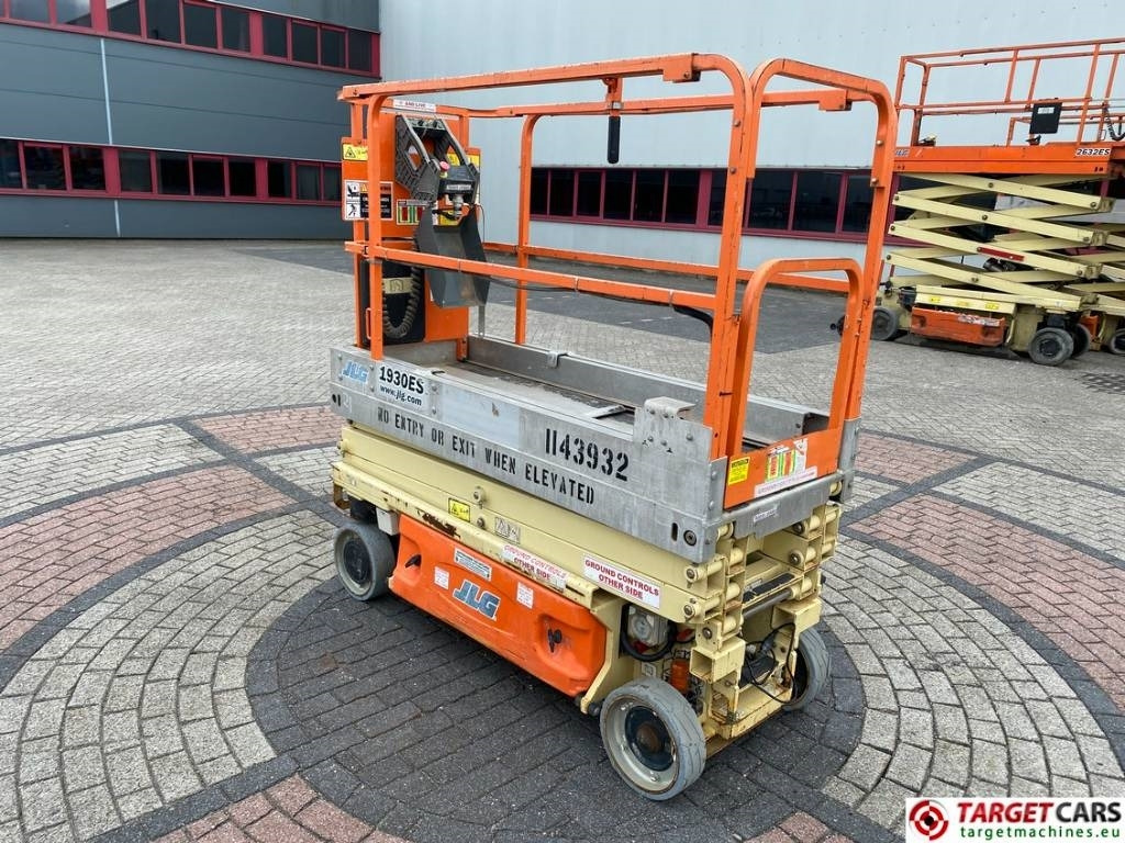JLG 1930ES Electric Scissor Work Lift 772cm - Šķērveida pacēlājs: foto 4 JLG 1930ES Electric Scissor Work Lift 772cm - Šķērveida pacēlājs: foto 4