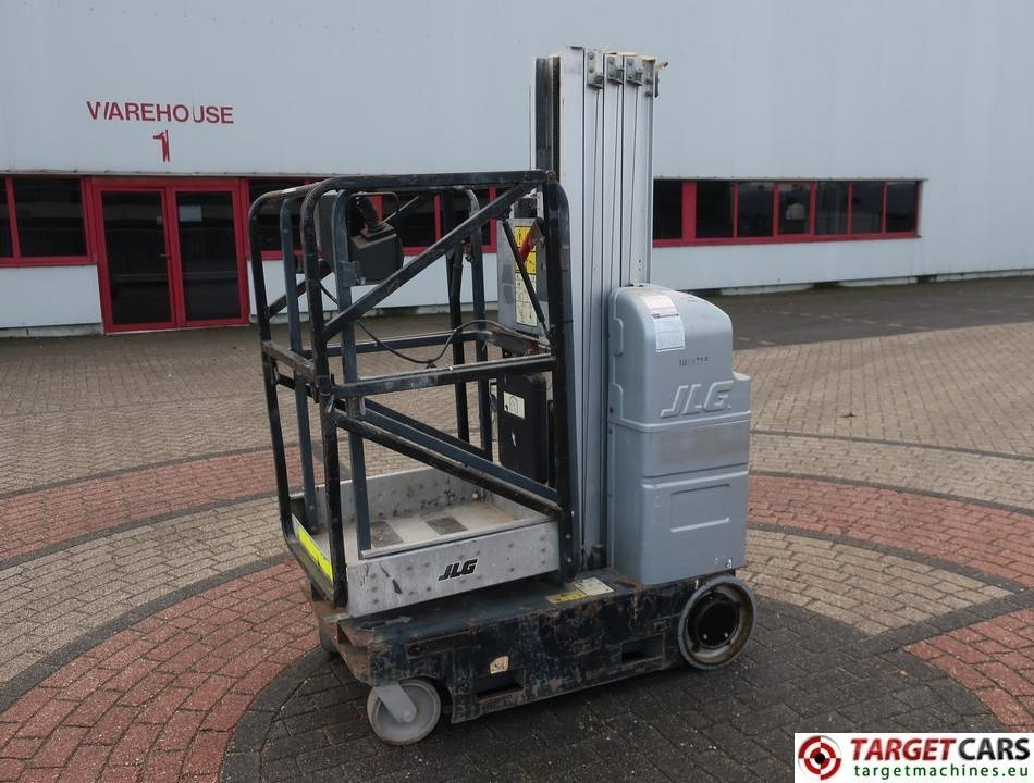 JLG 20MVL Electric Vertical Mast Work Lift 798cm - Pacēlājs: foto 1 JLG 20MVL Electric Vertical Mast Work Lift 798cm - Pacēlājs: foto 1