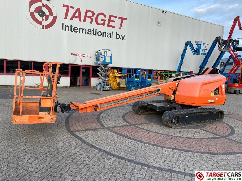 JLG 400SC Diesel Telescopic Tracked Boom Lift DAMAGED - Teleskopiskais pacēlājs: foto 1 JLG 400SC Diesel Telescopic Tracked Boom Lift DAMAGED - Teleskopiskais pacēlājs: foto 1