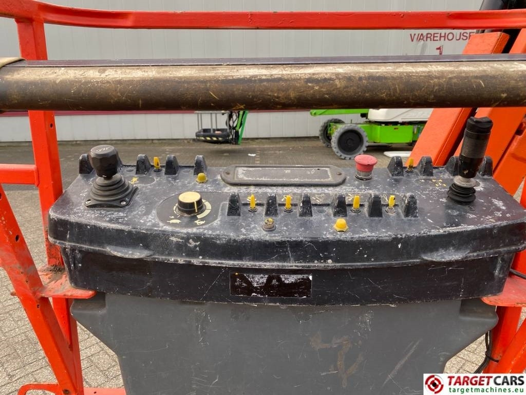 Izlices pacēlājs JLG 520AJ Articulated 4x4 Diesel Boom Work Lift 1800cm: foto 8 Izlices pacēlājs JLG 520AJ Articulated 4x4 Diesel Boom Work Lift 1800cm: foto 8