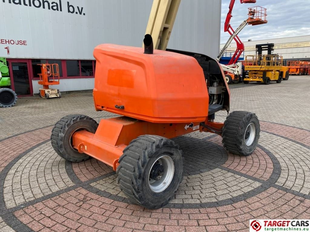 Izlices pacēlājs JLG 520AJ Articulated 4x4 Diesel Boom Work Lift 1800cm: foto 31 Izlices pacēlājs JLG 520AJ Articulated 4x4 Diesel Boom Work Lift 1800cm: foto 31