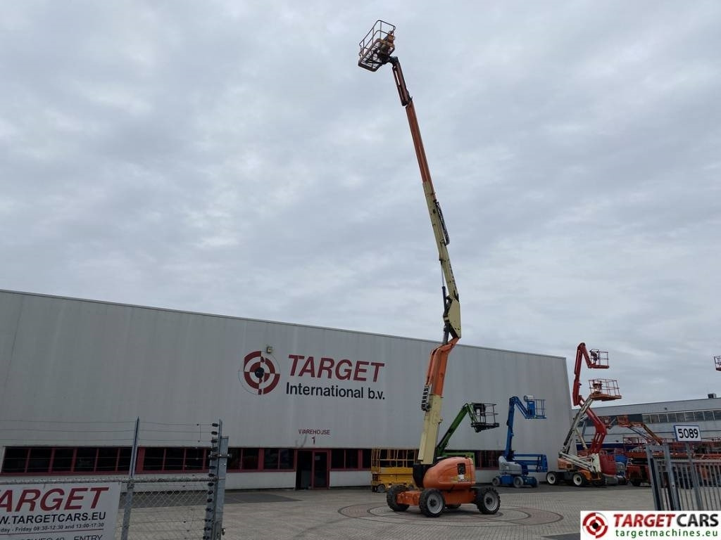 JLG 600AJ Articulated 4x4 Diesel Boom Work Lift 2047cm  - Izlices pacēlājs: foto 5 JLG 600AJ Articulated 4x4 Diesel Boom Work Lift 2047cm  - Izlices pacēlājs: foto 5