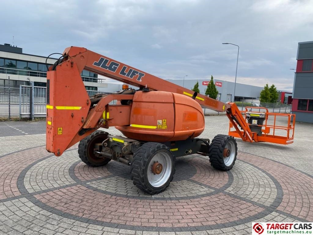 JLG 600AJ Articulated 4x4x4 Diesel Boom Lift 2047cm - Izlices pacēlājs: foto 4 JLG 600AJ Articulated 4x4x4 Diesel Boom Lift 2047cm - Izlices pacēlājs: foto 4