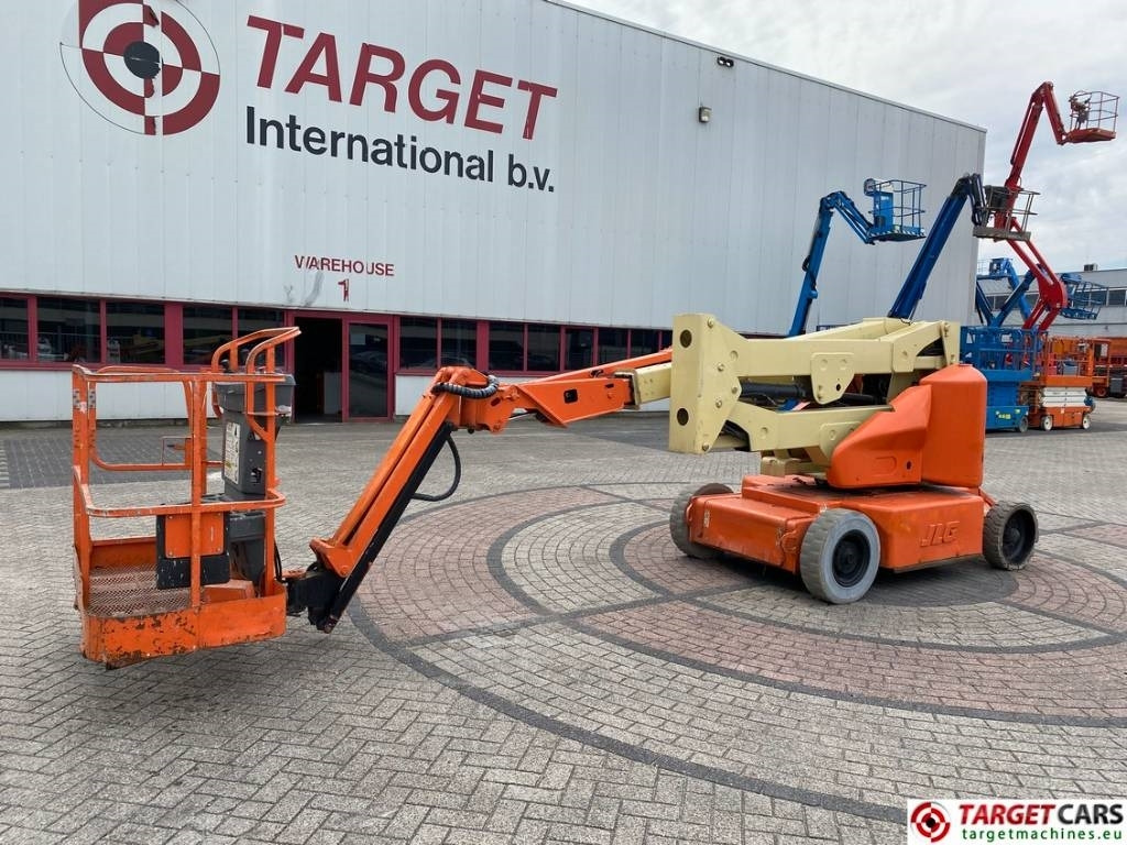 JLG E400AJPN Jib Plus Articulated Boom Lift 1419cm - Izlices pacēlājs: foto 1 JLG E400AJPN Jib Plus Articulated Boom Lift 1419cm - Izlices pacēlājs: foto 1