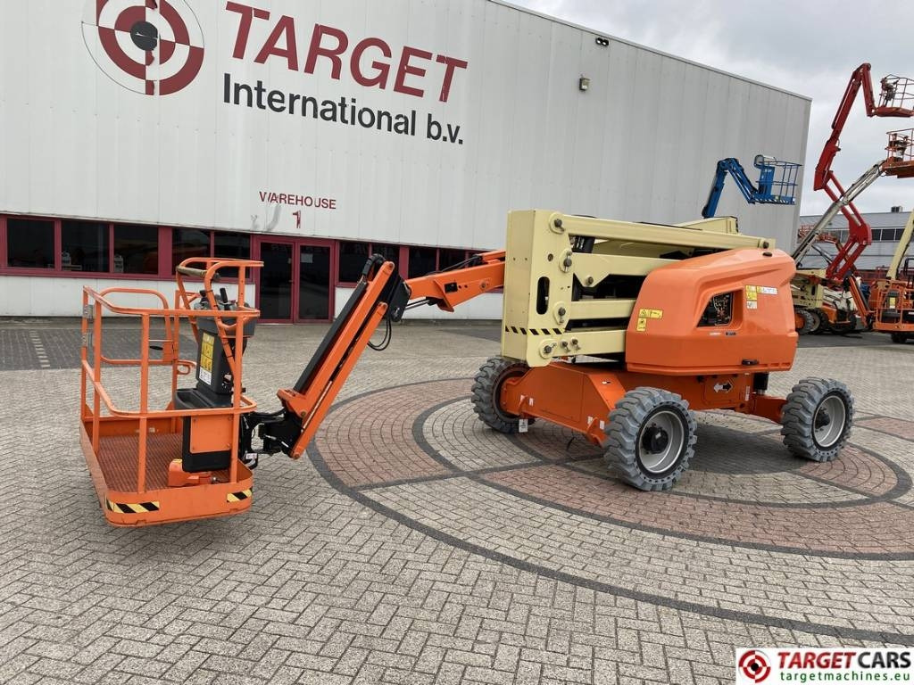 JLG EC450AJ Electric Articulated Boom Work Lift 1572cm - Izlices pacēlājs: foto 1 JLG EC450AJ Electric Articulated Boom Work Lift 1572cm - Izlices pacēlājs: foto 1