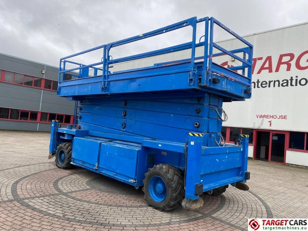 JLG Liftlux 260-25 Diesel 4x4 Scissor Work Lift 2800cm - Šķērveida pacēlājs: foto 4 JLG Liftlux 260-25 Diesel 4x4 Scissor Work Lift 2800cm - Šķērveida pacēlājs: foto 4