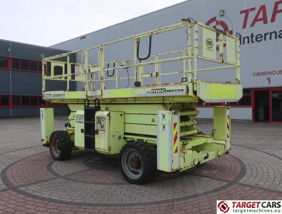 MEC 3392RT-T Diesel 4x4 Scissor Work LIft 1200cm - Šķērveida pacēlājs: foto 4 MEC 3392RT-T Diesel 4x4 Scissor Work LIft 1200cm - Šķērveida pacēlājs: foto 4