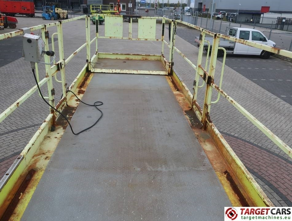 Šķērveida pacēlājs MEC 3392RT-T Diesel 4x4 Scissor Work LIft 1200cm: foto 24