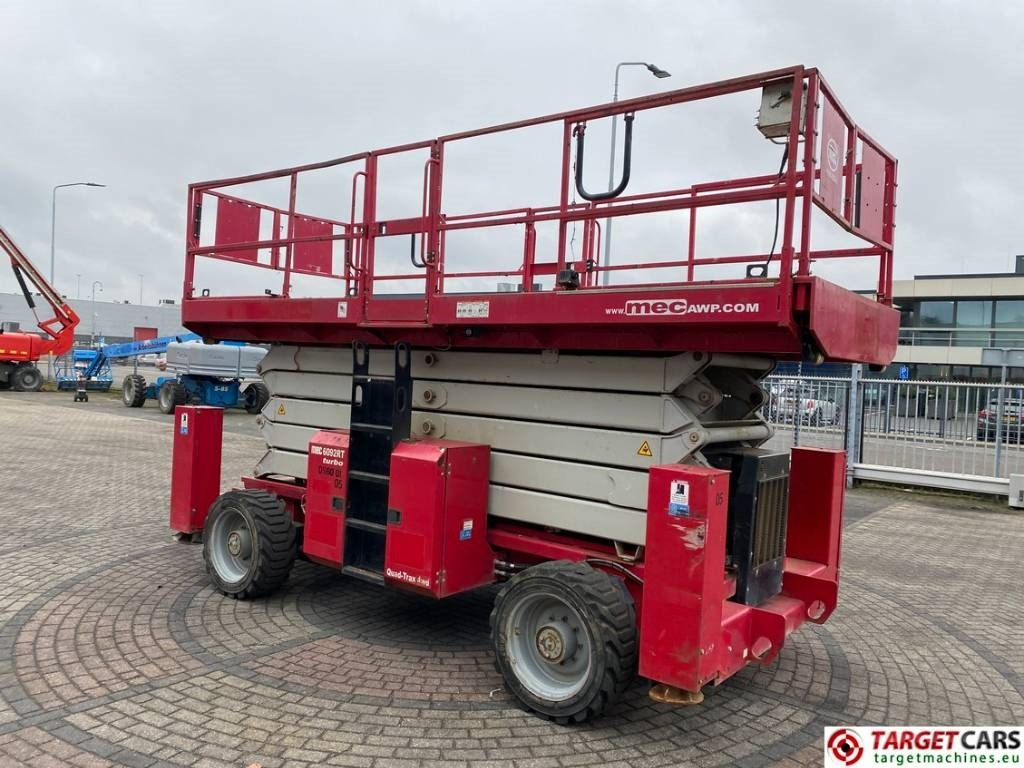 MEC 6092RT Diesel 4x4 Scissor Work LIft 2020cm - Šķērveida pacēlājs: foto 2 MEC 6092RT Diesel 4x4 Scissor Work LIft 2020cm - Šķērveida pacēlājs: foto 2