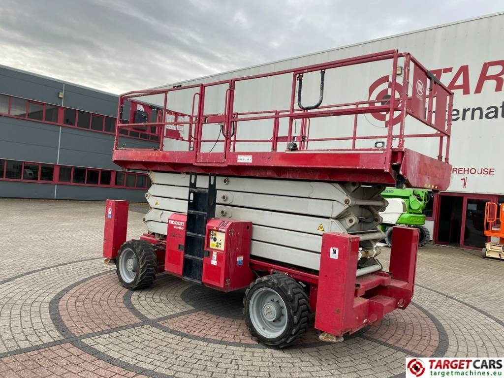 MEC 6092RT Diesel 4x4 Scissor Work Lift 2020cm - Šķērveida pacēlājs: foto 4 MEC 6092RT Diesel 4x4 Scissor Work Lift 2020cm - Šķērveida pacēlājs: foto 4