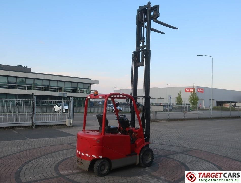 Manitou ME425 Electric 4wheel Forklift 2500KG Triplex450cm  līzingu Manitou ME425 Electric 4wheel Forklift 2500KG Triplex450cm: foto 6