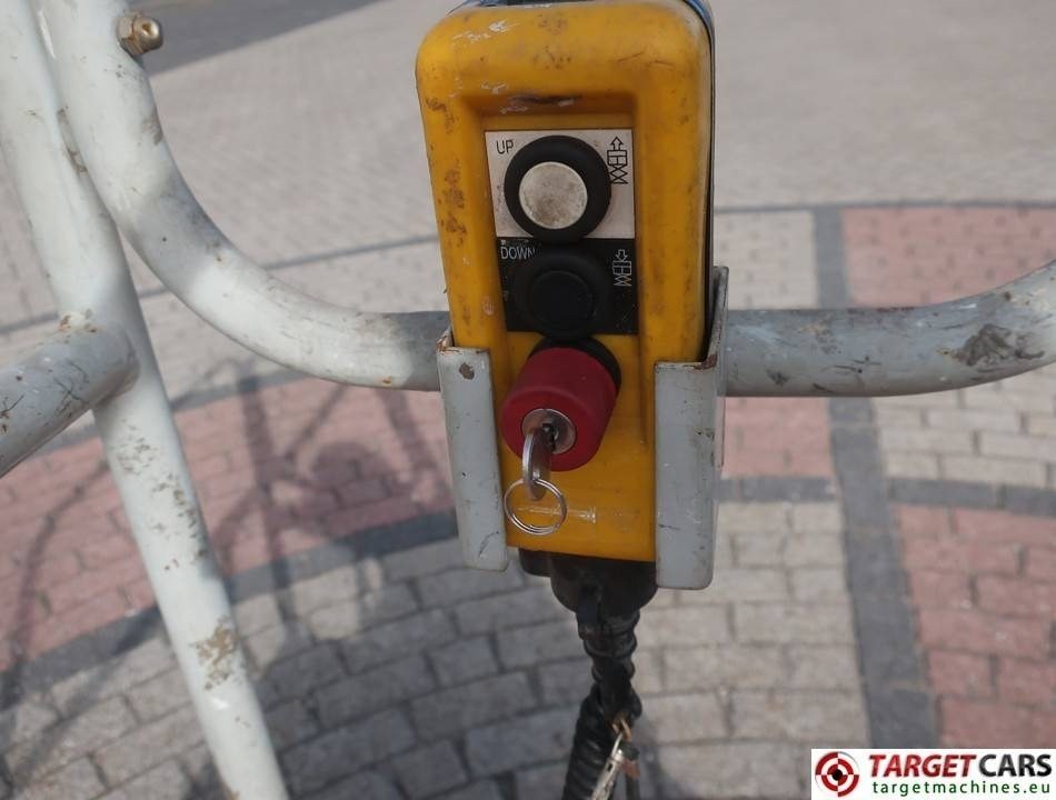 Šķērveida pacēlājs NSG Pop Up Electric Scissor Work Lift 363cm: foto 9